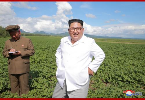 Kim Jong Un at Junghung Farm