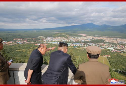 Kim Jong Un in Samjiyon