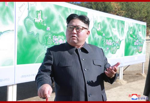 Kim Jong Un inspects a hot springs construction area in Yangdok County in October 2018 (Photo: KCNA)