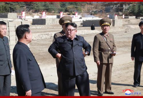 Kim Jong Un inspects a hot springs construction area in Yangdok County in October 2018 (Photo: KCNA)